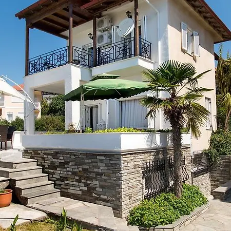 Front Villa Nea Kallikrateia